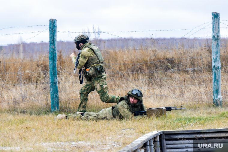Боевое слаживание мобилизованных на Чебаркульском полигоне ЦВО. Челябинская область, учения, армия, военные, солдаты, оружие, вооружение, война, бойцы, боевые действия, полигон, сво, боевое слаживание