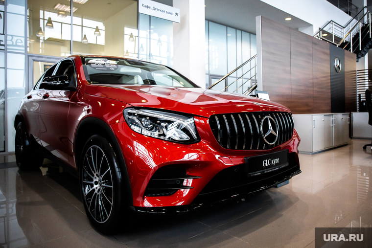 Салон «Мерседес-Бенц» в УралАвтоХаус. Екатеринбург, мерседес бенц, mercedes-benz, купе, gls