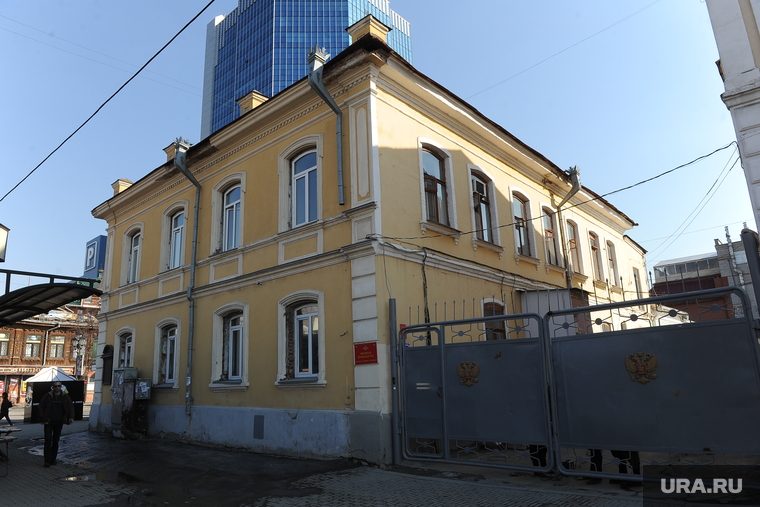 Исторические здания центра города. Челябинск, военная комендатура челябинского гарнизона, улица кирова92