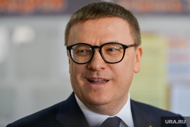 Алексей Текслер на открытии Года педагога и наставника в и в Челябинском механико-технологическом техникуме. Челябинск , текслер алексей