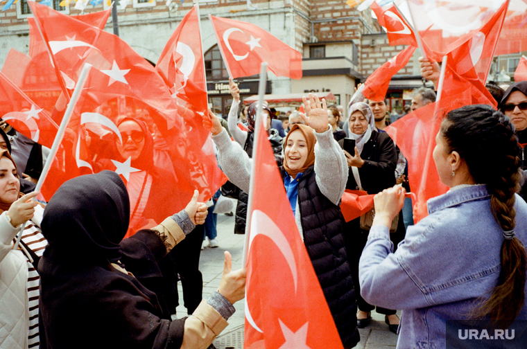 Предвыборная агитация в Стамбуле. Турция