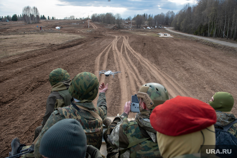 Военная подготовка к службе в зоне СВО. Центр Стрелец.Пермь, оружие, стрелки, спецназ, чвк, сво, армия россии, штурмовики, десант на броне