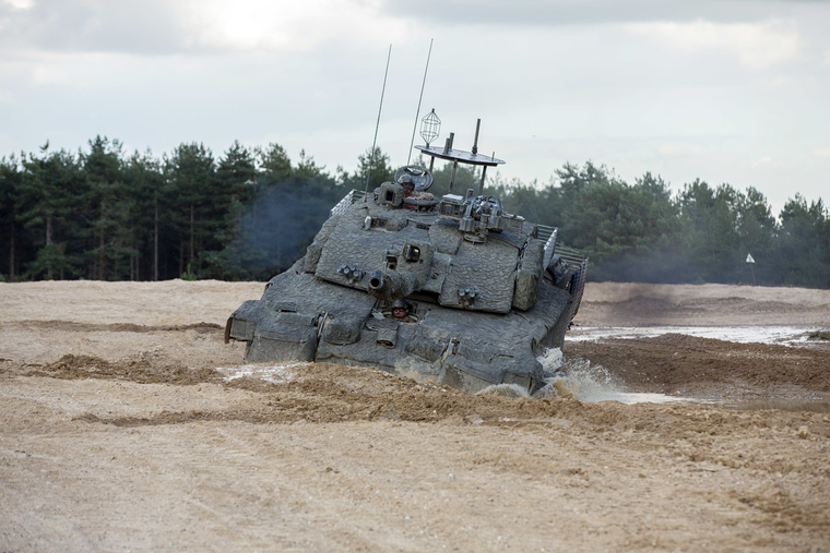 Вооруженные силы Великобритании. stock, нато, танк, Challenger 2, Челленджер 2, stock
