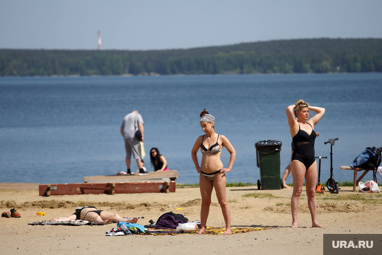 Шарташский лесной парк. Екатеринбург, жара, пляж, водоем, озеро шарташ, загорание
