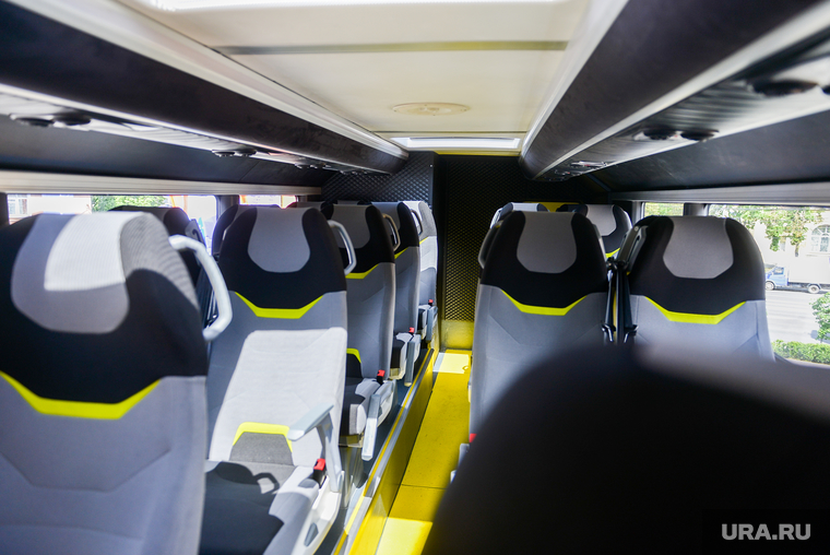 Автобус, исполненный в двух модификациях, сможет перевозить 22 человека