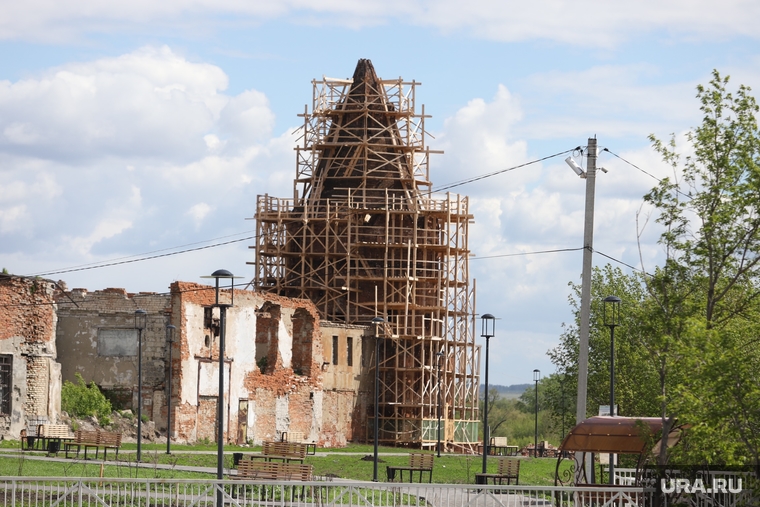 Себянина Александра. Далматово. Курган
, храм, заброшенная церковь