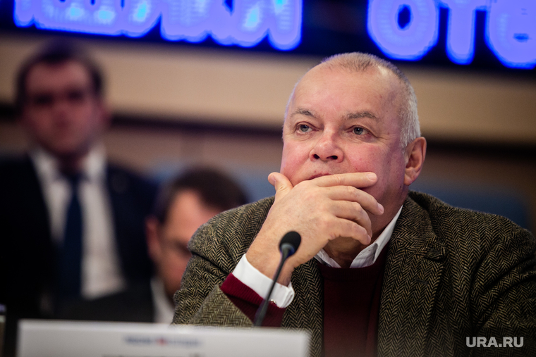 Пресс-конференция Председателя Российского исторического общества Сергея Нарышкина в МИА "Россия сегодня". Москва, кисилев дмитрий
