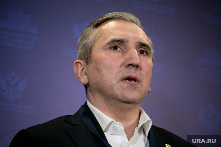 Семинар-совещание, пресс-подходы губернаторы. Москва, моор александр, портрет