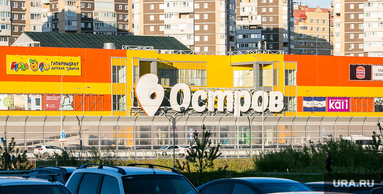 Виды города. Тюмень, микрорайон, тц остров