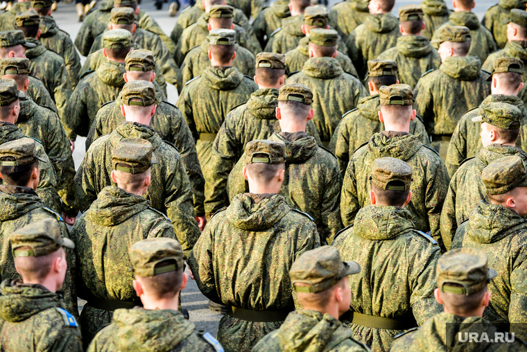 Репетиция парада Победы. Челябинск, силовики, камуфляж, армия, военные, солдаты, войска, призыв, новобранец, призывник, военнослужащие, вежливые люди, сво
