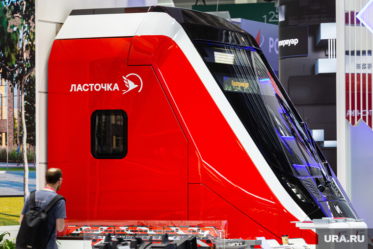 Пресс-показ ИННОПРОМ-2023. Екатеринбург, ласточка, иннопром 2023