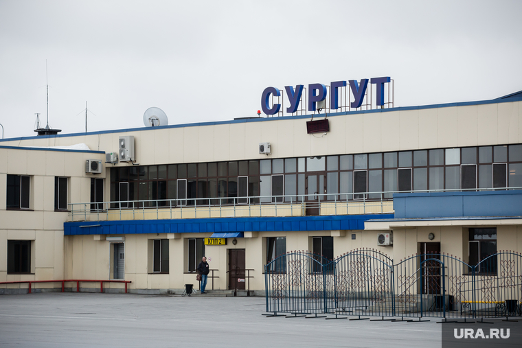 Первый полёт самолета «Виктор Черномырдин» (Boeing-767) авиакомпании Utair
из аэропорта Сургут
, аэропорт сургут