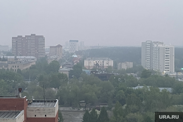 Вечерний дым. Челябинск, дым, недвижимость, воздух, смог, атмосфера, город, дом, жилье, новостройка
