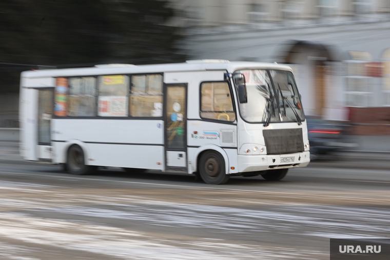 Автобусы. Курган, автобус, общественный транспорт, пассажиры