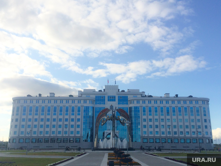Салехард, здания, здание администрации салехарда
