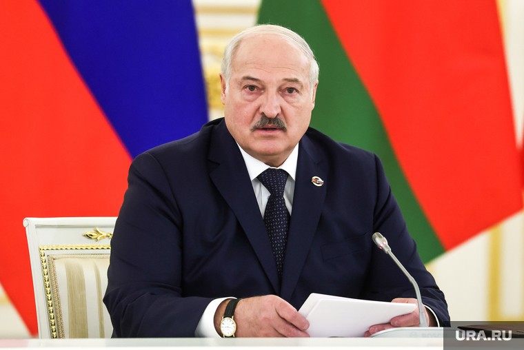 Владимир Путин и Александр Лукашенко на заседании высшего Госсовета союзного государства России и Белоруссии. Москва, лукашенко александр