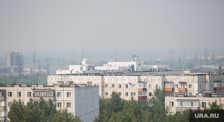 Дым от лесных пожаров. Сургут, дым на городом
