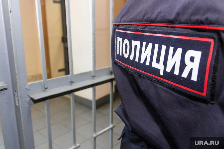 Специальный приемник для содержания лиц, подвергнутых административному аресту. Магнитогорск, арест, тюрьма, решетка, полиция