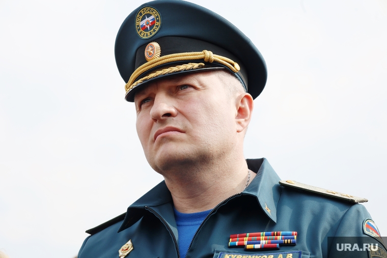 Визит главы МЧС Александра Куренкова в микрорайон Смолино. Курган, куренков александр