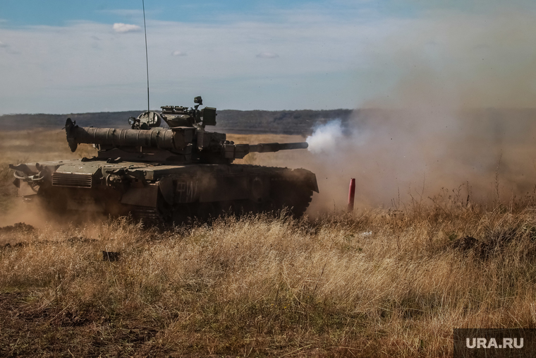 Центр по подготовке мобилизованных в Луганской области . Луганск, военная техника, армия, военные, солдаты, военные сборы, вооруженные силы, танк, мобилизованные, учебка, мобилизанты, обучение мобилизантов