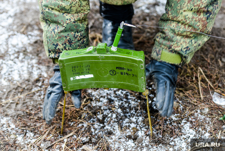 Боевое слаживание мобилизованных на Чебаркульском полигоне ЦВО. Челябинская область, учения, армия, военные, солдаты, оружие, вооружение, война, мина, бойцы, минное поле, боевые действия, полигон, сво, боевое слаживание
