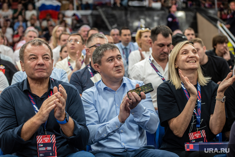 Губернатор Пермского края Дмитрий Махонин поддерживал сборную России