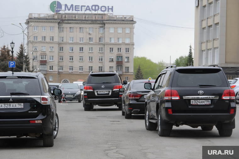 Встреча Евгения Куйвашева с партийным активом Горнозаводского управленческого округа. Нижний Тагил, нижний тагил, кортеж куйвашева
