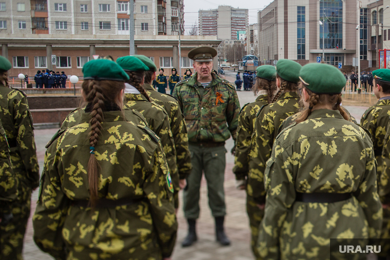 Генеральная репетиция парада Победы. Сургут, репетиция парада, военно-патриотическое воспитание