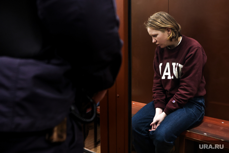 Дарья Трепова на судебном заседании по избранию ей меры пресечения в Басманном суде. Москва, трепова дарья