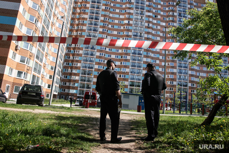 Атака дронов, ул. Профсоюзная, 98, стр.6. Москва, эвакуация, перекрытие, полиция, оцепление