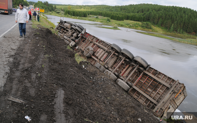 ДТП. Аварии. Челябинск., большегруз, фура, грузовик, м5, авария