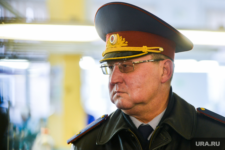 Алексей Текслер посетил швейное производство в исправительном учреждении в Челябинске. Челябинск, гуфсин, арсланов михаил