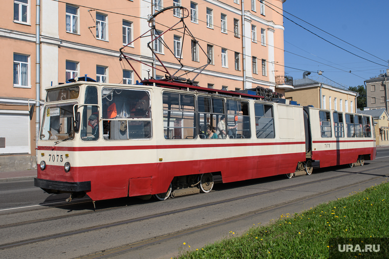 Виды Санкт-Петербурга. Санкт-Петербург, трамвай