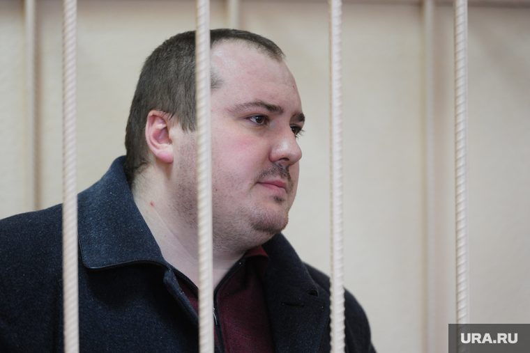 Избрание меры пресечения Александру Есипову, бывшему заместителю начальника Курчатовского следственного отдела, в Центральном суде. Челябинск, есипов александр