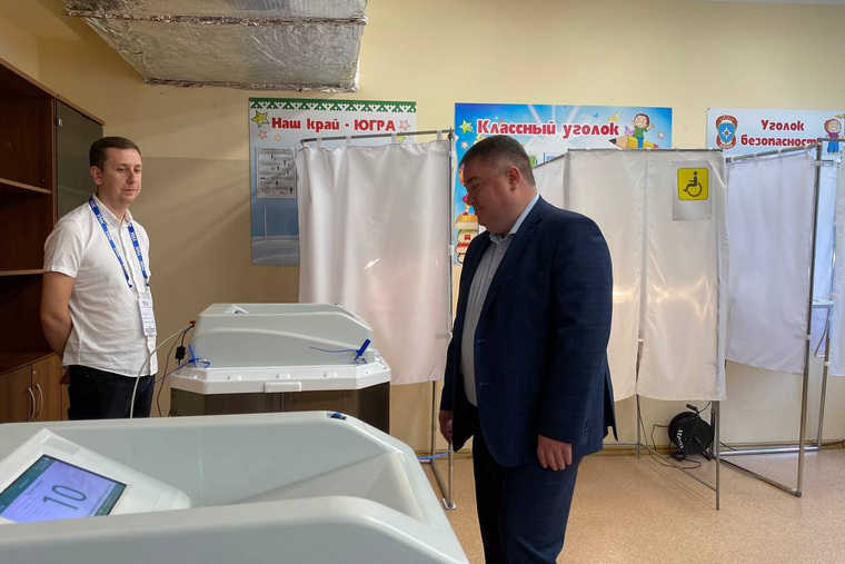 Дмитрий Кощенко рассказал, что в городе на данный момент работает 110 избирательных участков