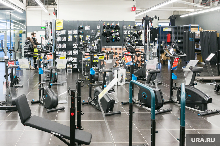 Decathlon. Тюмень, спорттовары, спорт инвентарь, декатлон, decathlon, спортивный магазин, спортивные товары