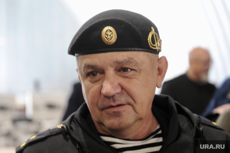 Предприятие также посетил замкомандира полка «Апостол» Юрий «Ангел» Гагарин