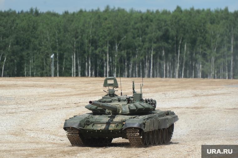 Армия-2015. Москва, военная техника, танк, полигон