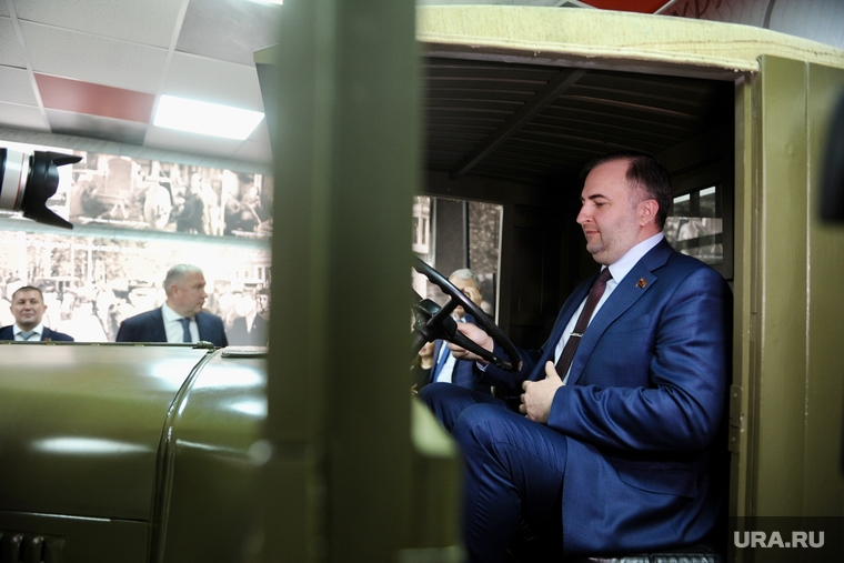 Спикер ЗСО Олег Гербер осмотрел технику