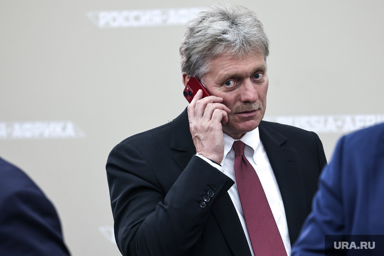 Встреча президента России Владимира Путина с президентом Уганды Йовери Мусевени. Санкт-Петербург, песков дмитрий