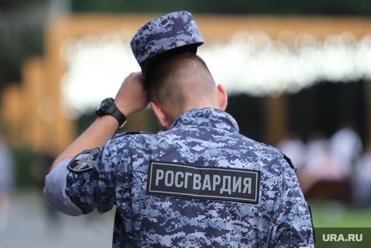 Выпускной в ЦПКИО. Курган, росгвардия