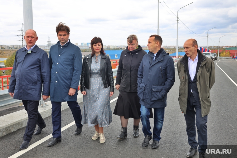 Также на открытии моста присутствовали замгубернатора Константин Малышев, директор областного депстроя Ирина Саблукова и подрядчики