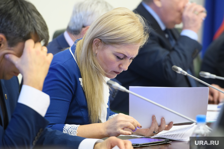 Совещание с представителями партий УрФО в полпредстве. Екатеринбург, кукушкина елена