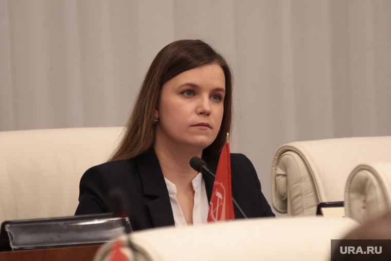 Пленарное заседание Законодательного собрания Пермского края. Пермь, баранова анна