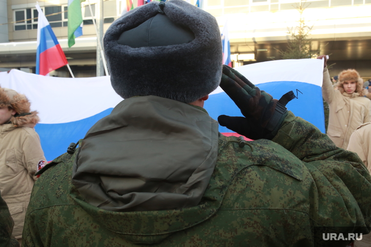 Отправка мобилизованных. Тюмень , военные, солдаты, военнослужащие, проводы в армию, мобилизация, мобилизованные, отправка мобилизованных, проводы мобилизованных, прощание с мобилизованными, мобилизованный