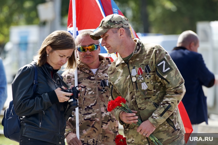 Митинг ЧВК Вагнер в День Российского флага. Пермь, ветераны боевых действий, чвк вагнер, ветераны сво