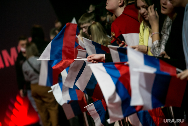 Чествование олимпийской сборной в ВТБ Арене. Москва, фанаты, болельщики, триколор, флаг россии, российские флаги