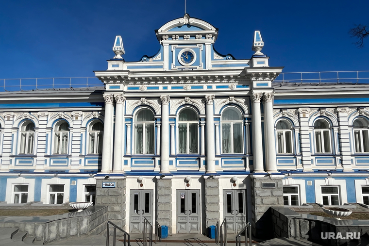 Повседневная жизнь. Пермь, памятник архитектуры, тюз, дом любимовой, особняк любимовой
