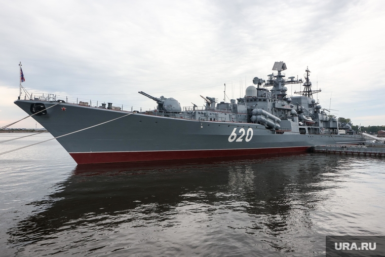Виды Санкт-Петербурга и Кронштадта. Санкт-Петербург, флот, санкт-петербург, военный корабль, эсминец, балтийский флот, 620, эскадренный миноносец, беспокойный