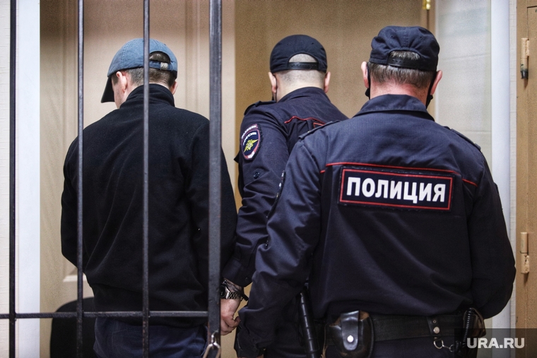 Оглашение приговора для Акулова Станислава. Курган, полиция, арест